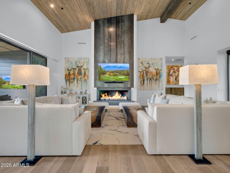 9-web-or-mls-TimberCreekImagery-9