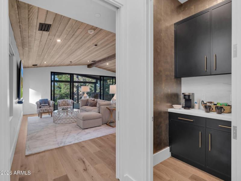 42-web-or-mls-TimberCreekImagery-42