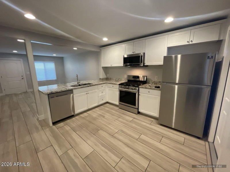 0dd16688-7e59-4733-81be-26e5525d0277