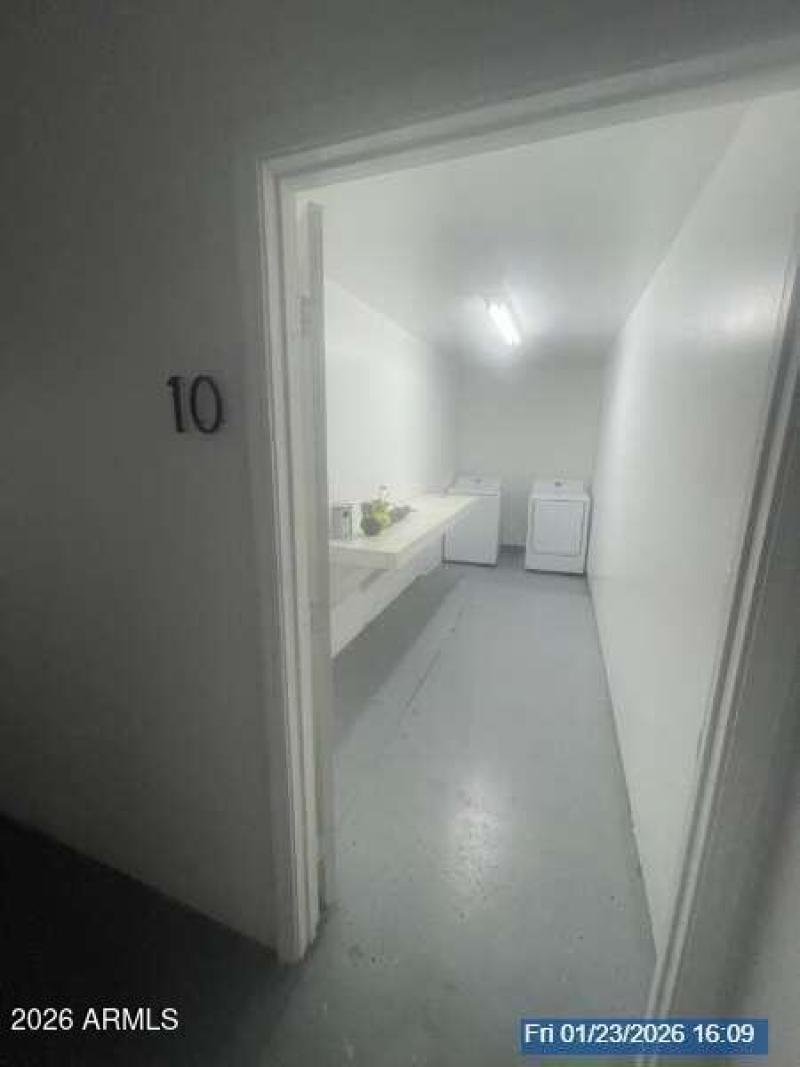 ed7104a3-4689-4d36-b1aa-2f4fca5c880a