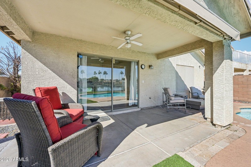 28-web-or-mls-N 107th Dr-S0402-028