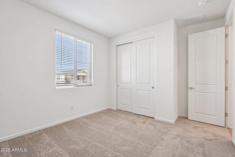 14-web-or-mls-W Camden Ave-S0402-014