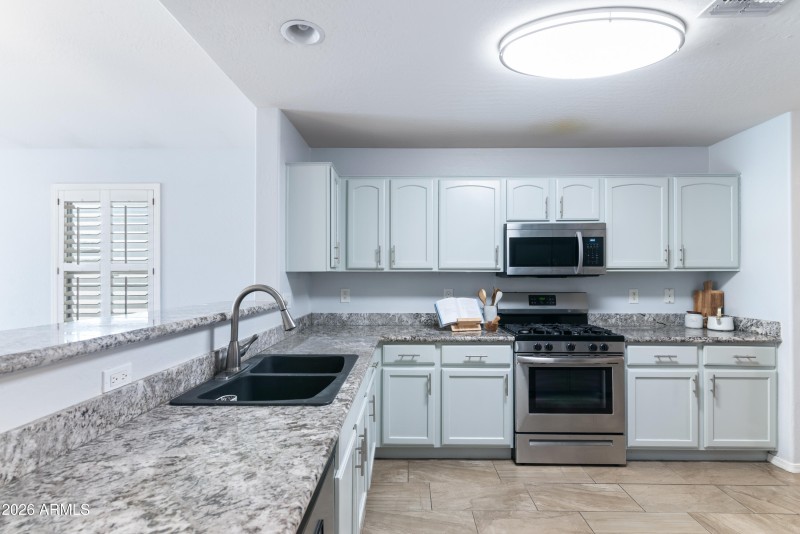 5_14809 n 139th ln-5