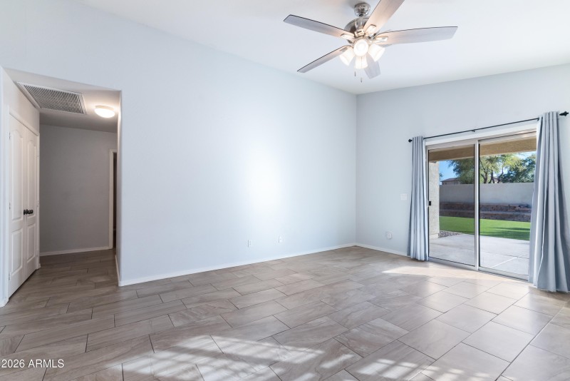 16_14809 n 139th ln-14