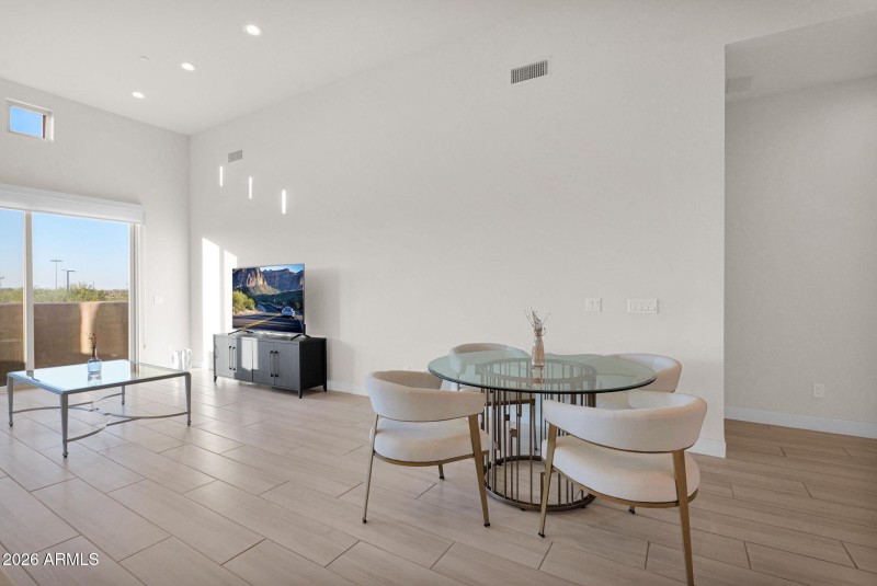 5-web-or-mls-P1471580