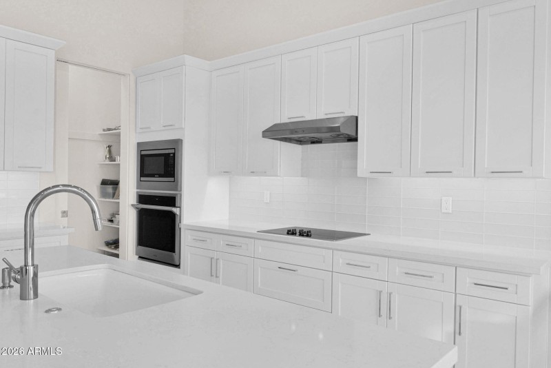 8-web-or-mls-P1471584