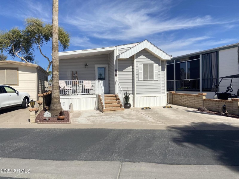 5CB5954A-B5A9-4069-8512-26A9572AE0FD