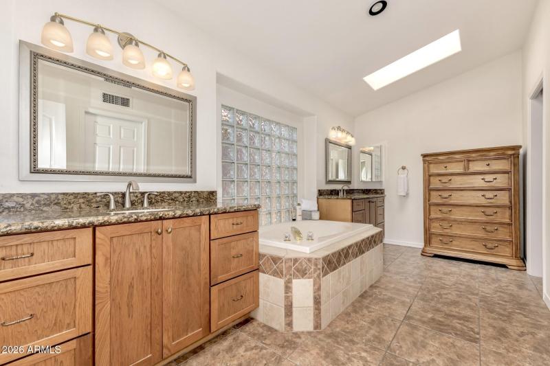 B9D177D9-5B14-4A05-86C7-1044AADD7558