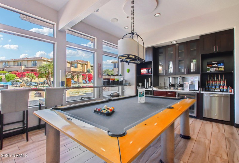 12-web-or-mls-N 76th St 2263-012