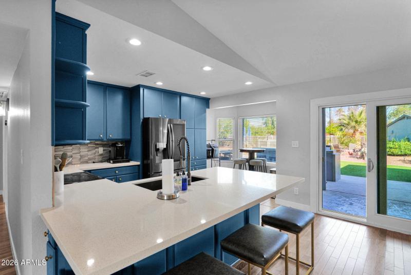 25-web-or-mls-P1481925