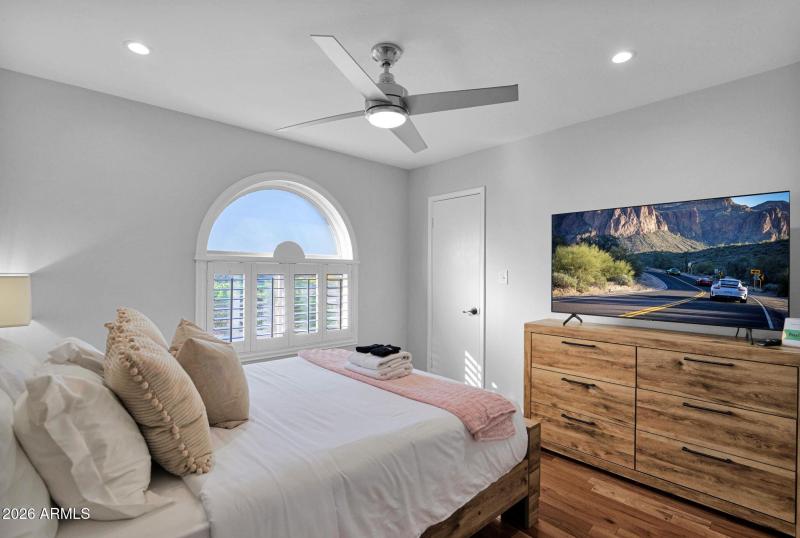 35-web-or-mls-P1481950