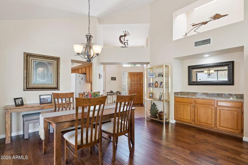 7-web-or-mls-10091-e-san-salvador-dr