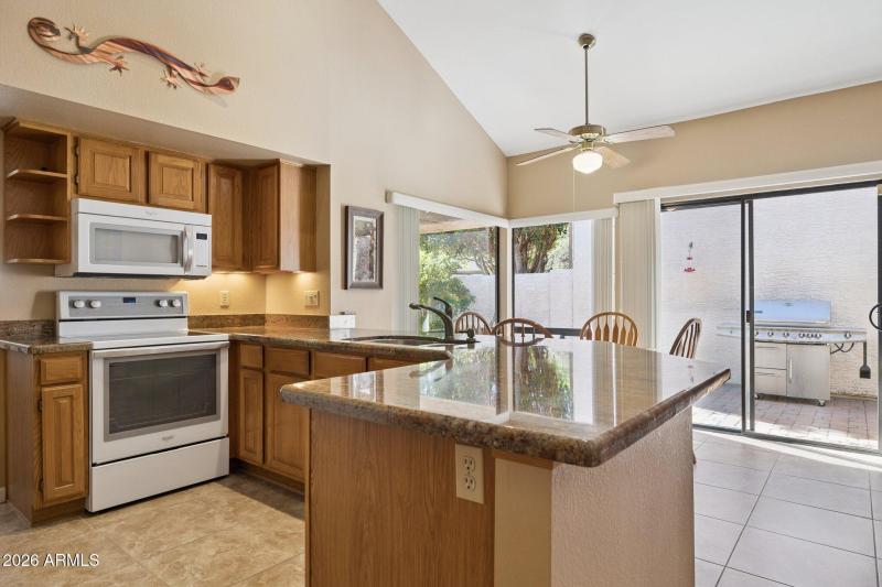 12-web-or-mls-10091-e-san-salvador-dr