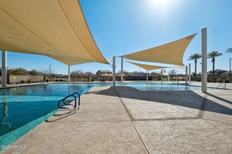 48-web-or-mls-2820-w-havasu-dr