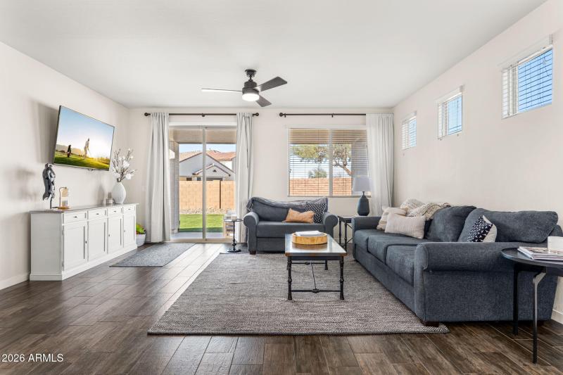 22556 N 100th Ave - 11