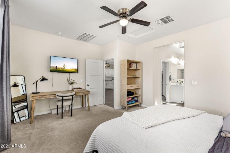 22556 N 100th Ave - 16