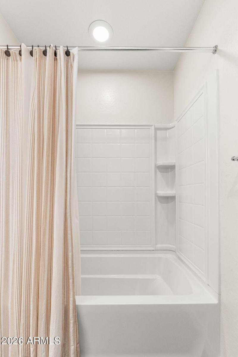 22556 N 100th Ave - 23