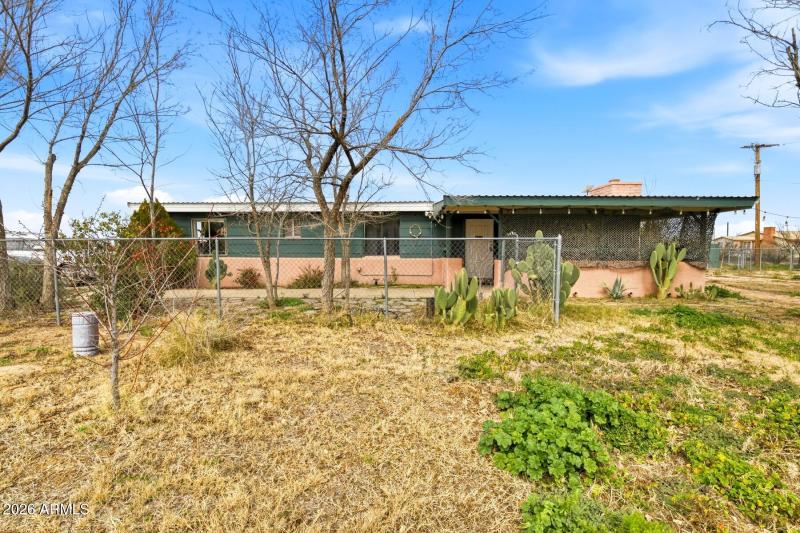 1250 North Fort Grant Road-072083