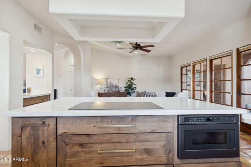 20-web-or-mls-25018-n-paso-trail