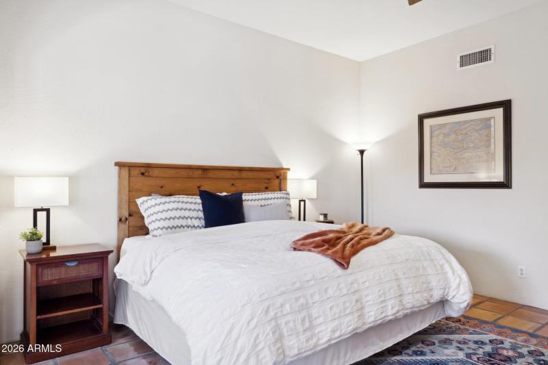 30-web-or-mls-25018-n-paso-trail