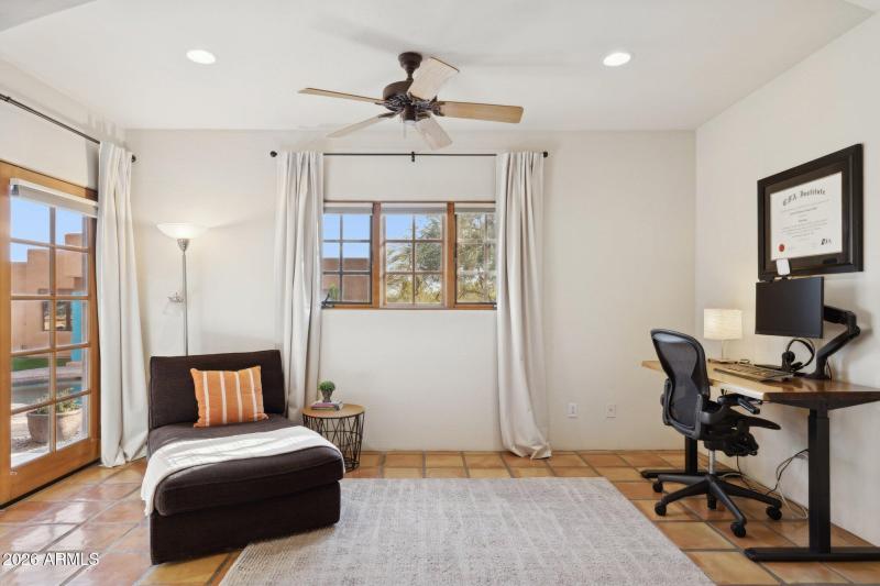 32-web-or-mls-25018-n-paso-trail