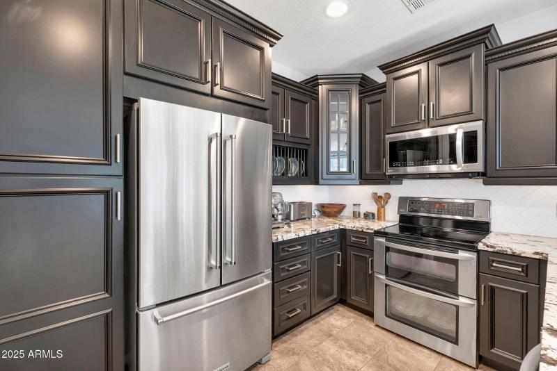 Custom Cabinetry & Appliances