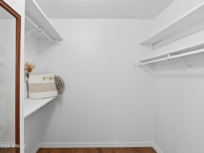 2ND MASTER WALK-IN CLOSET