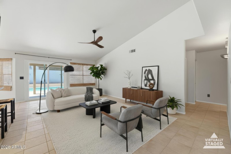 Family Room (virtually staged)