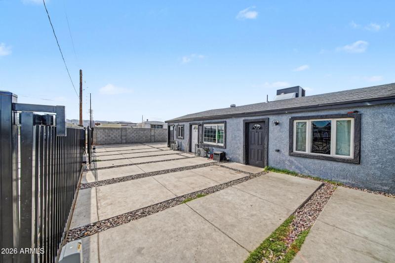 8-web-or-mls-Untitled-08