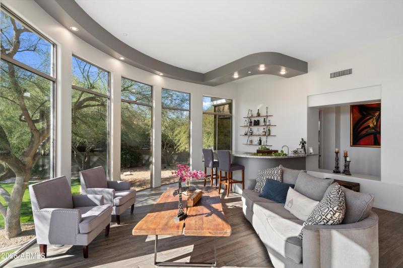 023-Living To Bar Area