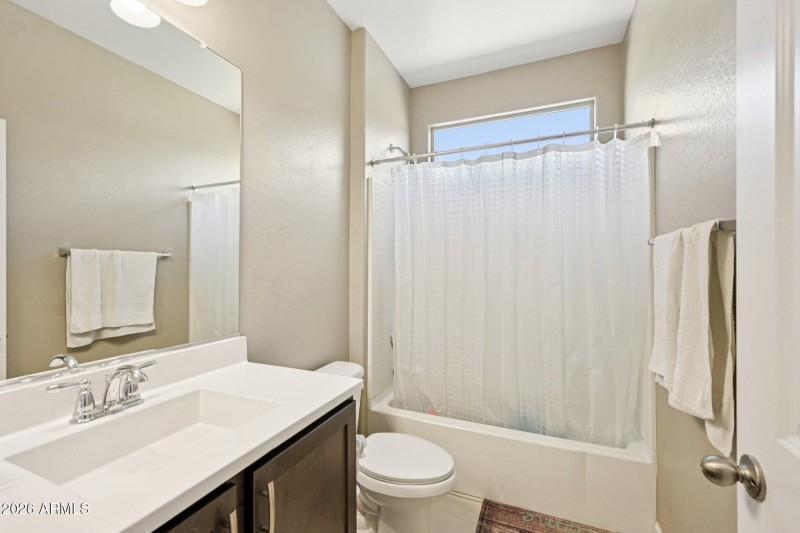 20-web-or-mls-W Bronco Trl-S3001-020