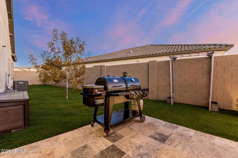 Back8_Side_Rendering