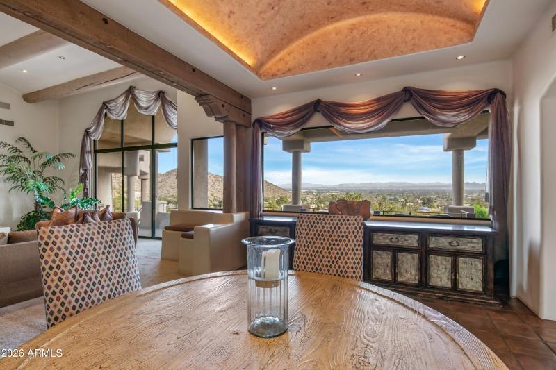 020_Dining Room Views