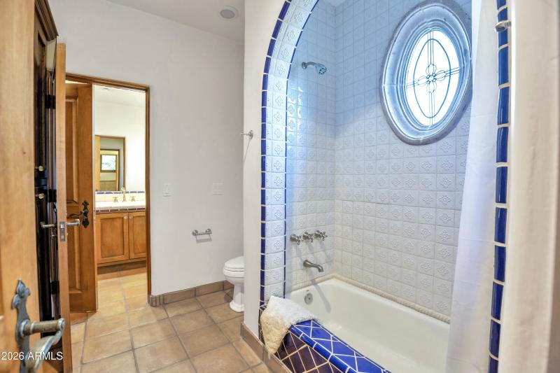 Guest bath jack and jill bath