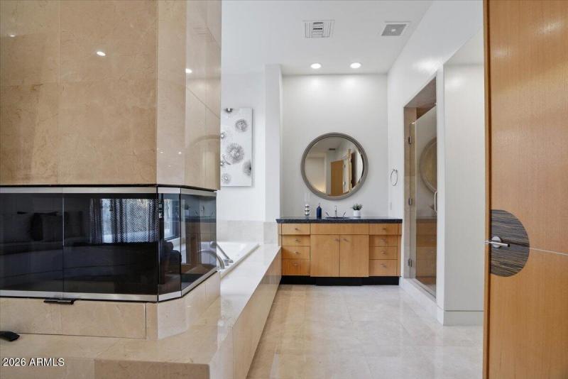 1 of 5 ensuite bedrooms