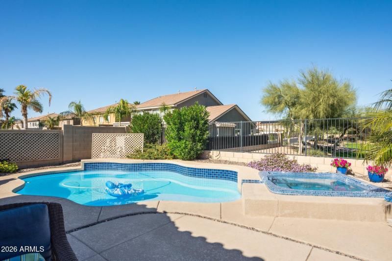 32-web-or-mls-11264-e-sheridan-ave