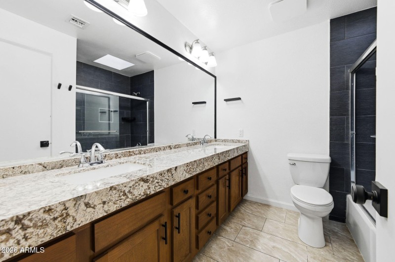 1.11 20-web-or-mls-1726 W Royal Palm Rd-