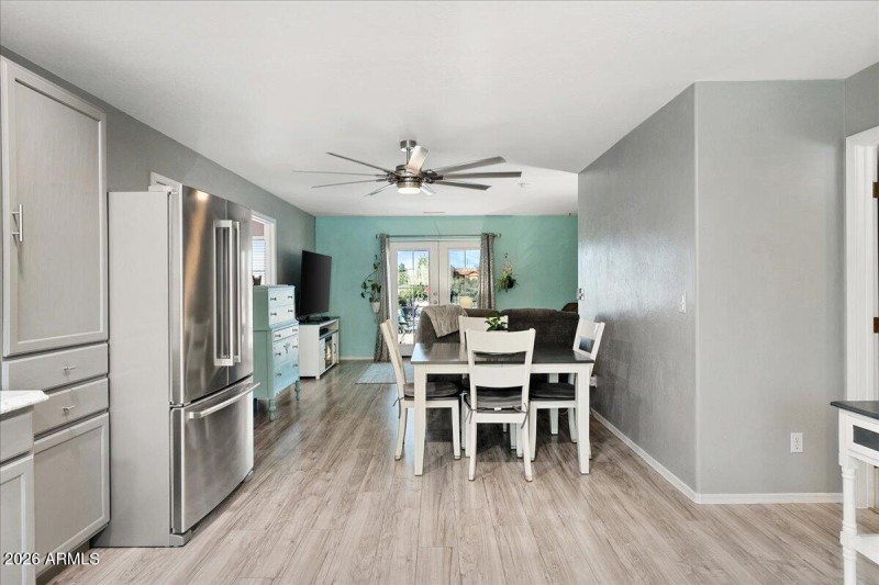 08-Kitchen to Dining Area