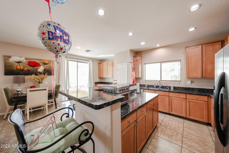L-shaped Kitchen Island