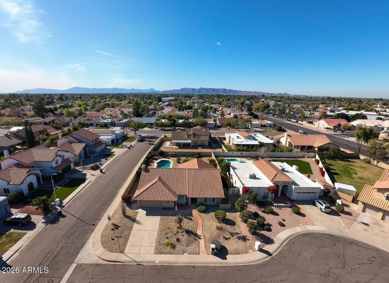 Calle de Arcos drone front