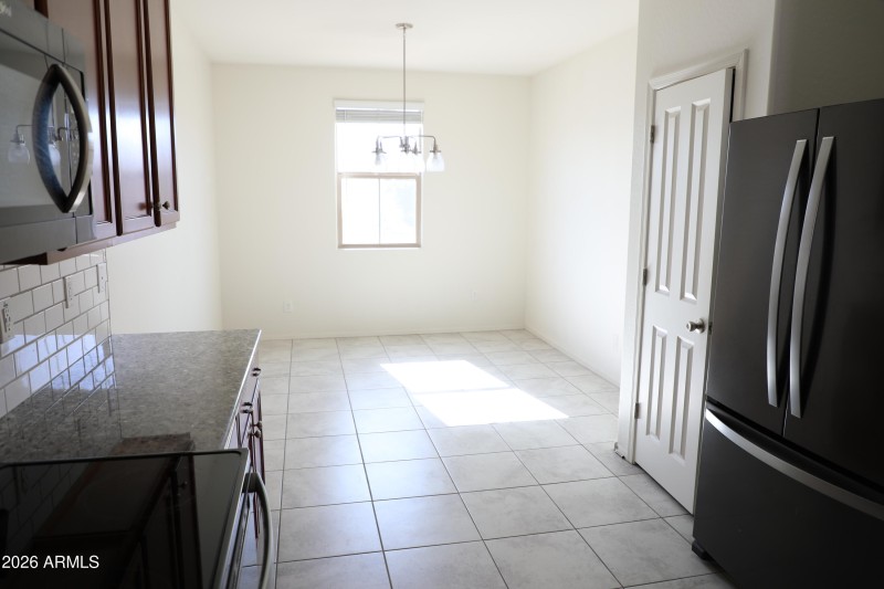 7) 67373-6983a9063df9b