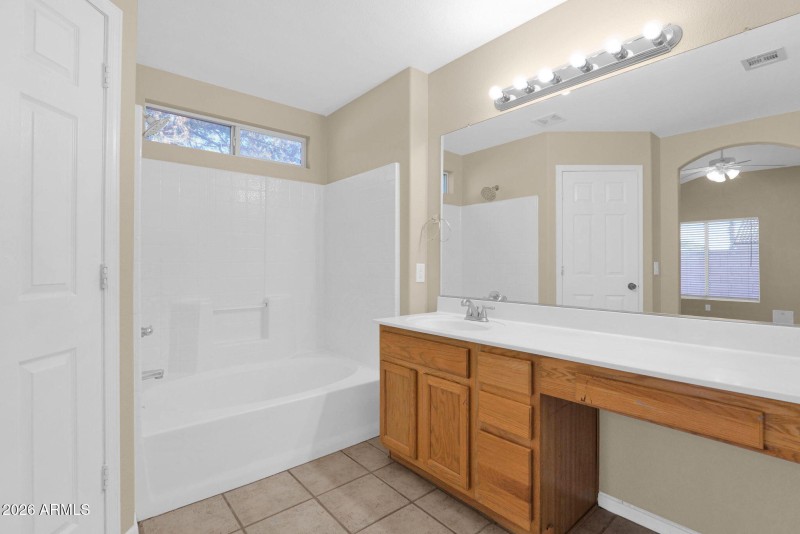 22-web-or-mls-P1482160