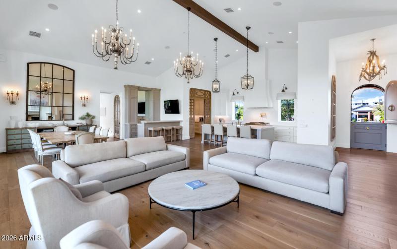 5119 N 41st St-large-011-025-5119 N 41st