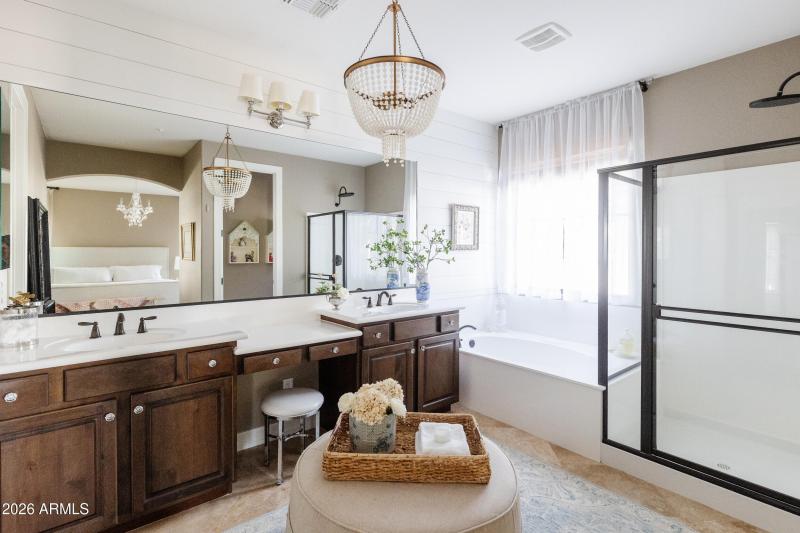 Primary Suite Bathroom 1 - Main Level