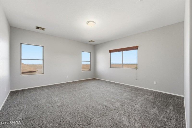 20-020-primary-bedroom