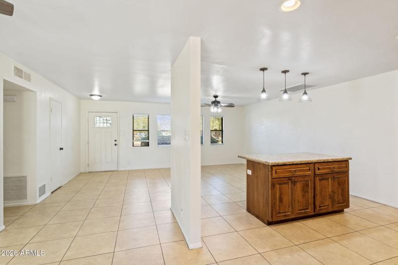 2055 W Edgemont Avenue, Phoenix 85009