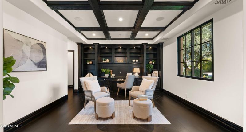 25-web-or-mls-Office6