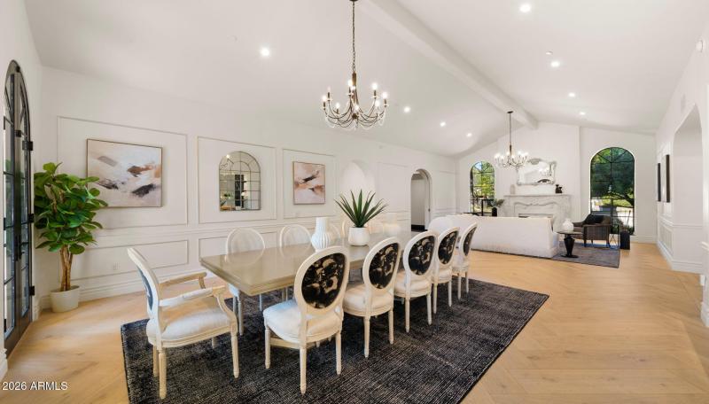 31-web-or-mls-Formal Dining Space4