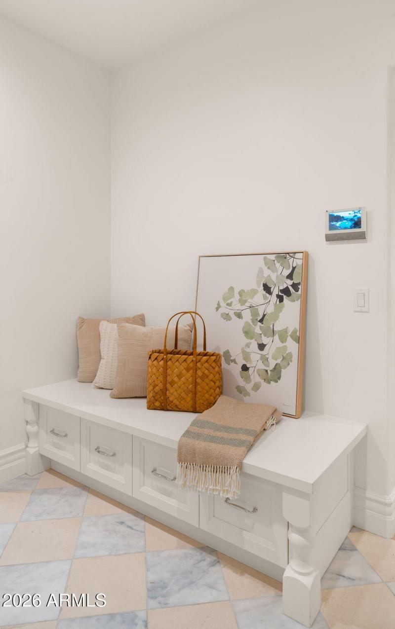 72-web-or-mls-Laundry Room5