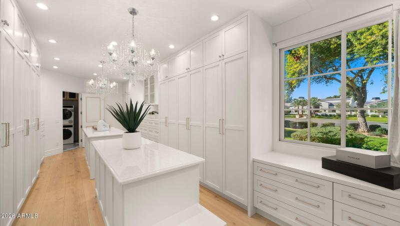 97-web-or-mls-Primary Bedroom14